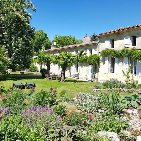 Bed and Breakfast La Vigne D'Or Teuillac Exterior foto